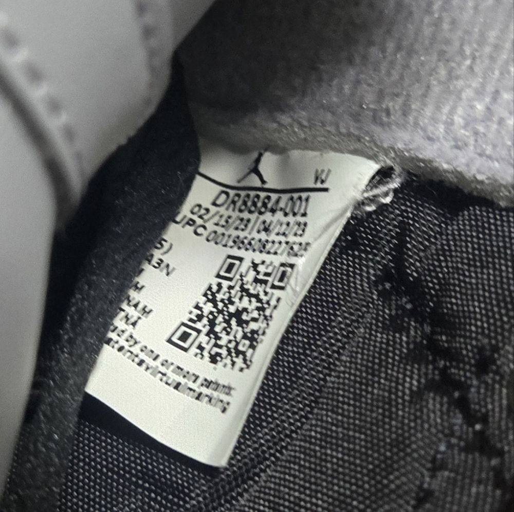 Mens Air Jordan 2 Retro 'Black Cement' DR8884-001 - Picture 10 of 10